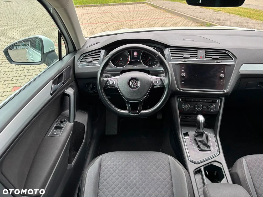 Volkswagen Tiguan 2.0 TDI SCR DSG Elegance - 16