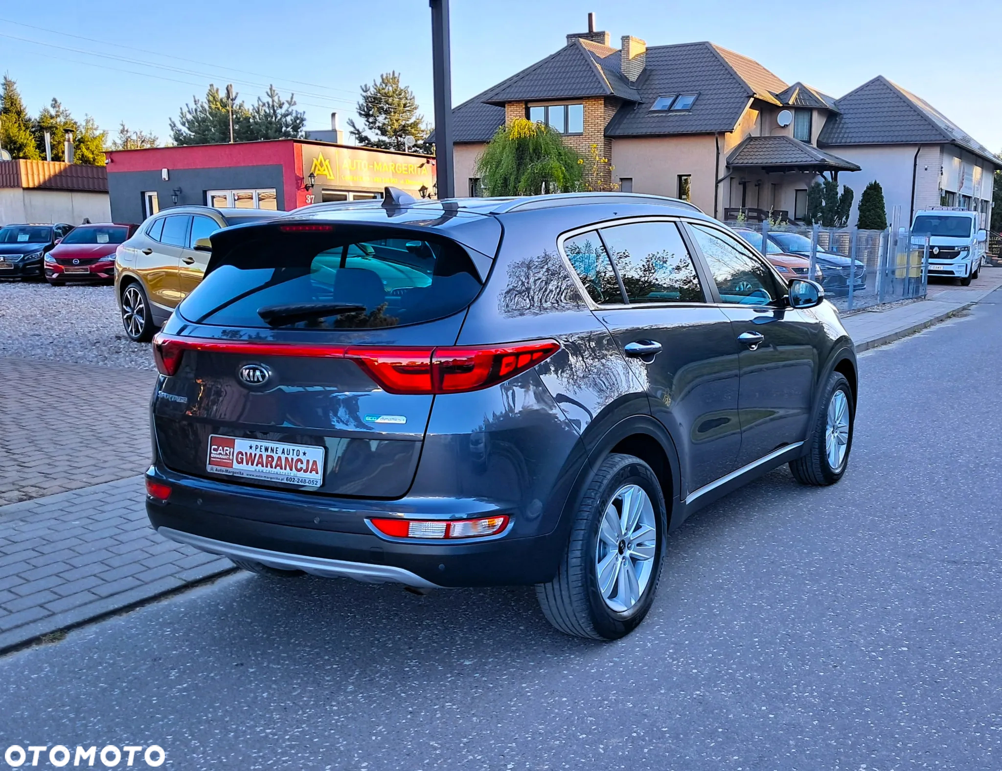 Kia Sportage 1.7 CRDI 2WD Dream-Team Edition - 4