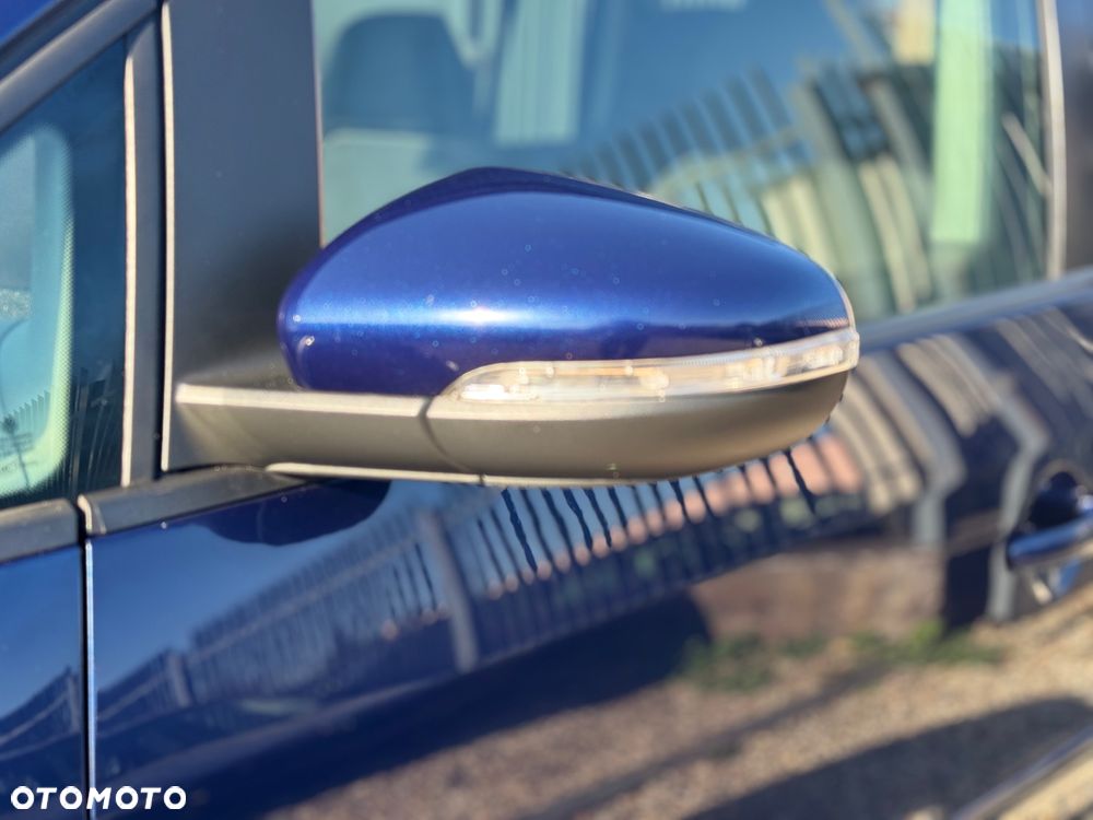 Volkswagen Touran 1.9 TDI DPF Freestyle - 16