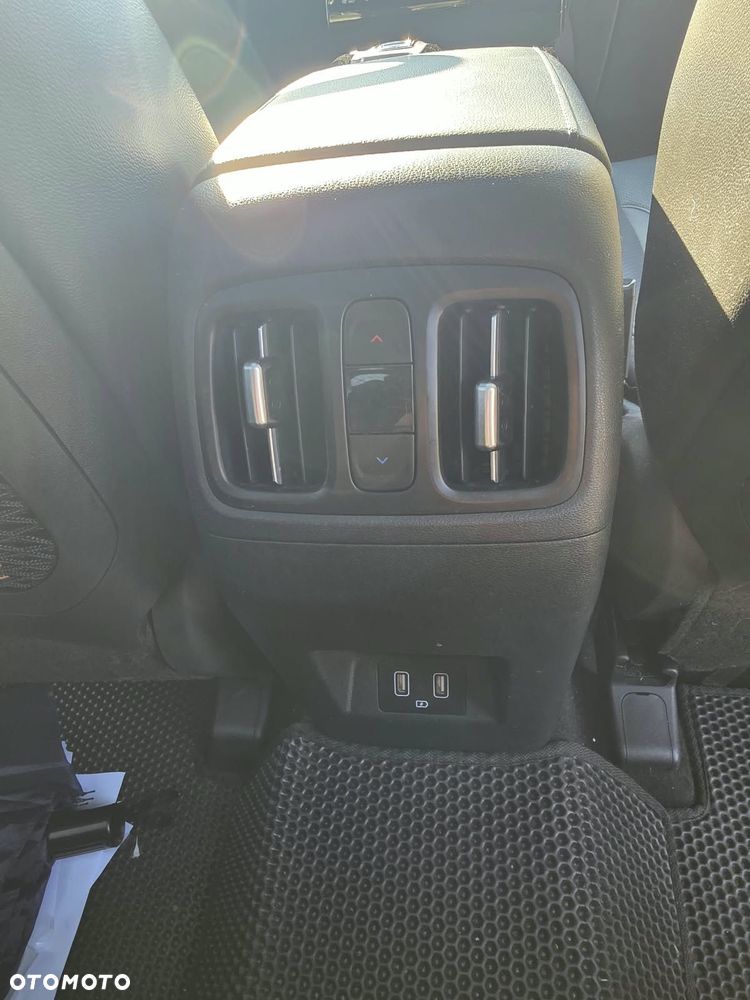 Hyundai Tucson 1.6 T-GDi HEV Platinum 4WD - 17