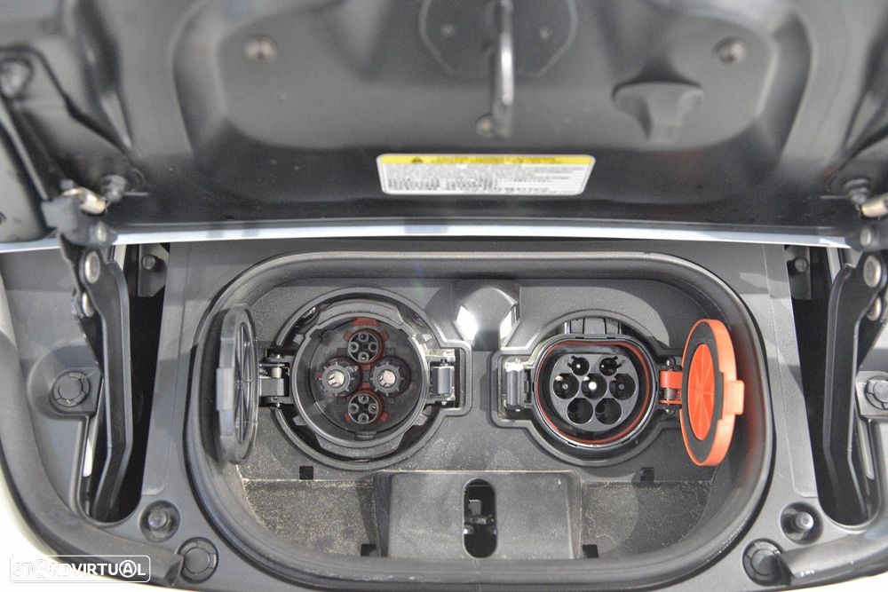 Nissan Leaf - 23