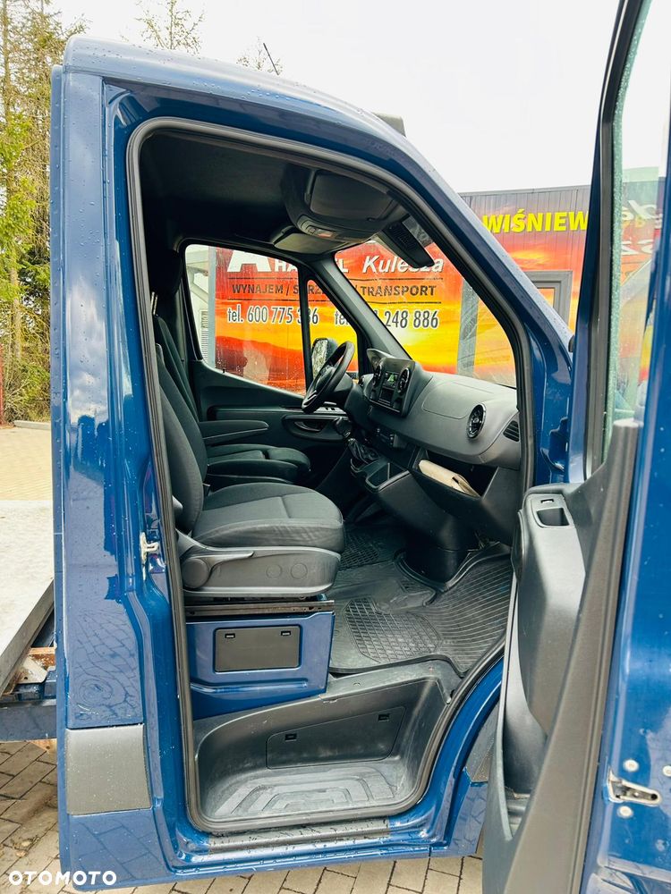 Mercedes-Benz Sprinter - 18