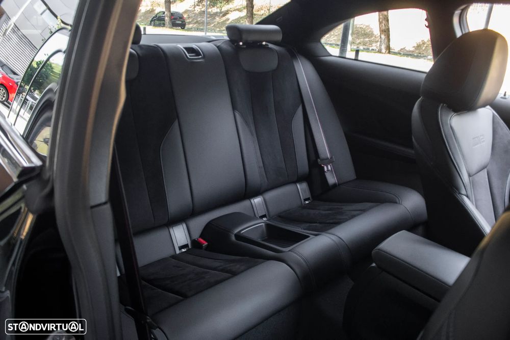 BMW M2 Auto - 37