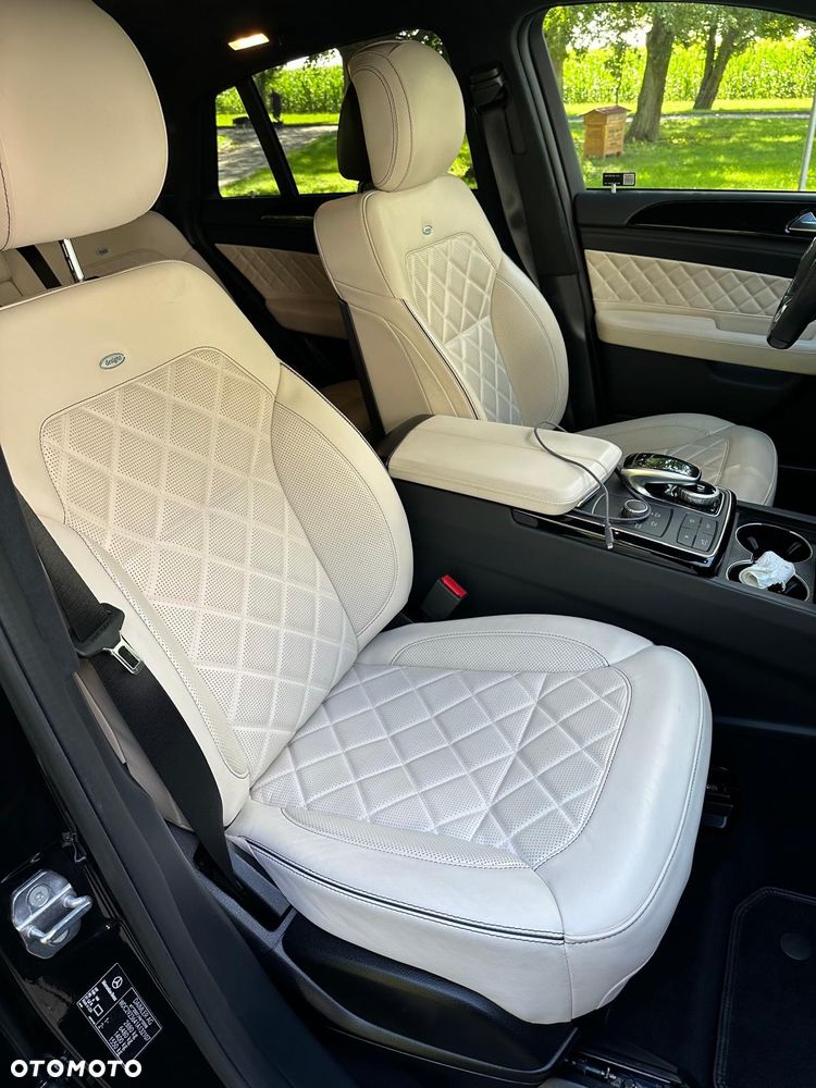 Mercedes-Benz GLE AMG Coupe 43 4-Matic - 13