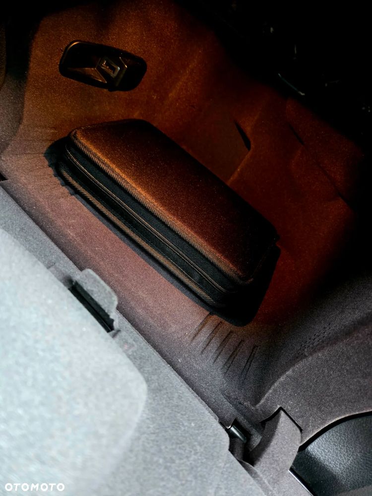 Ford S-Max 2.0 TDCi DPF Ambiente - 22