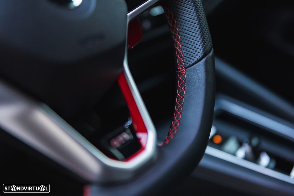 VW Golf 2.0 TSI OPF DSG GTI Clubsport - 36