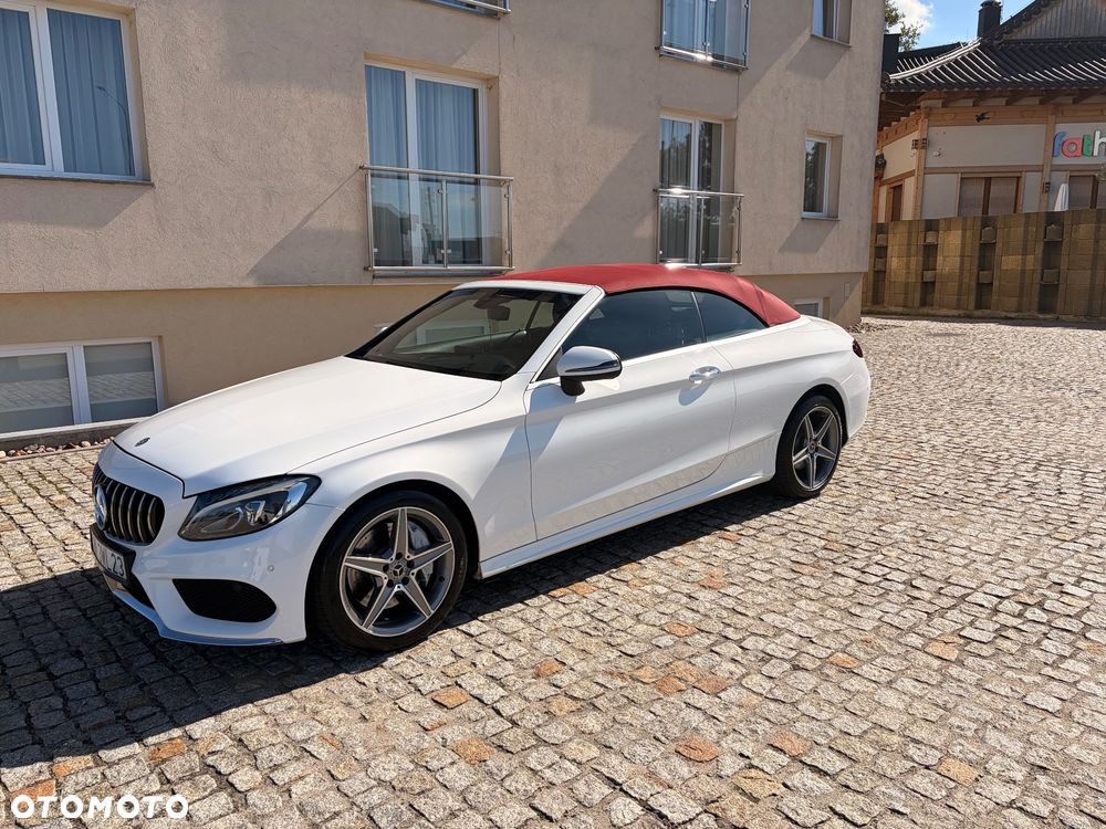 Mercedes-Benz Klasa C 300 9G-TRONIC - 8