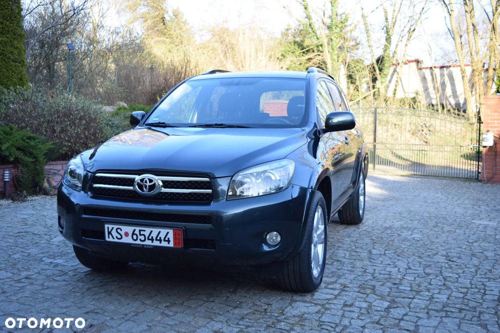 Toyota RAV4 2.2 D-CAT 4x4 Executive - 1