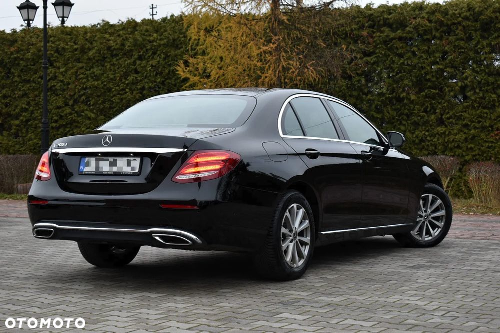 Mercedes-Benz Klasa E - 6