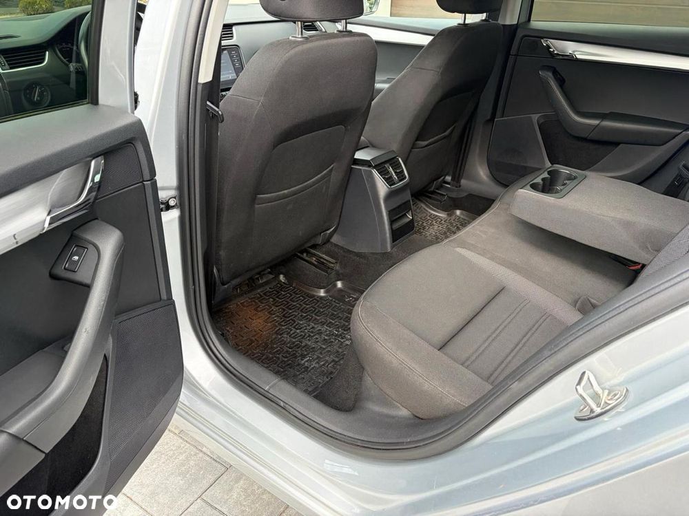 Skoda Octavia 2.0 TDI SCR Style - 28