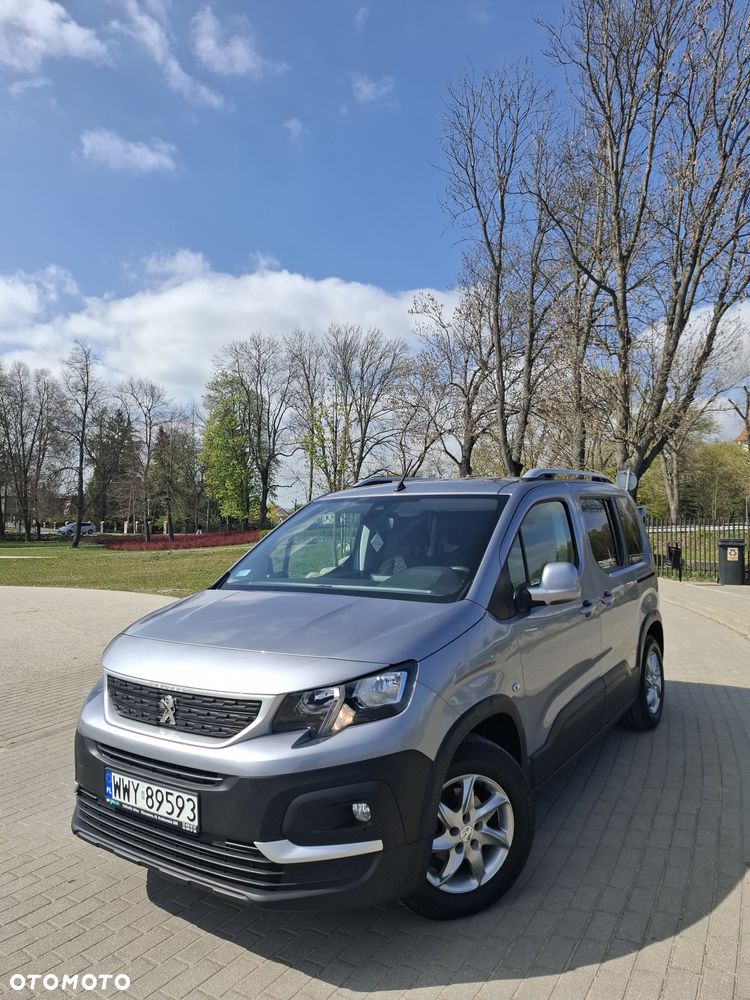Peugeot Rifter 1.5 BlueHDI Active - 17