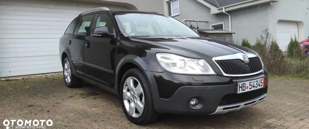 Skoda Octavia Combi 2.0 TDI DPF Scout 4x4 - 22