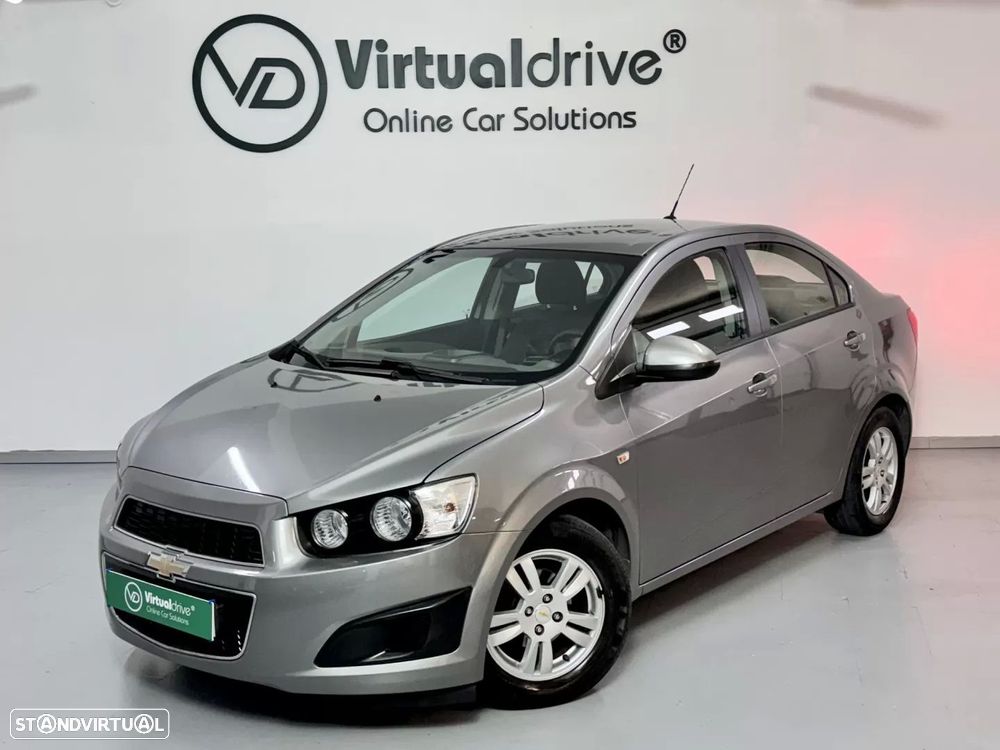Chevrolet Aveo 1.2 LT - 14