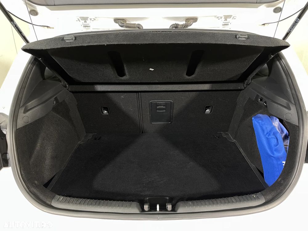 Hyundai i30 1.5 110CP M/T Highway - 12