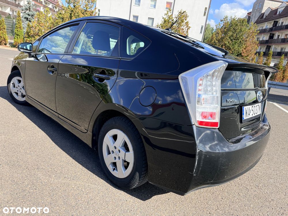 Toyota Prius - 12