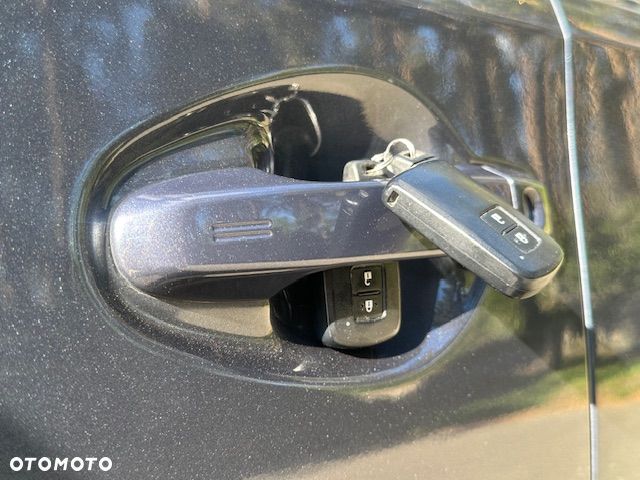 Toyota Auris 1.8 HSD Prestige NAVI - 22