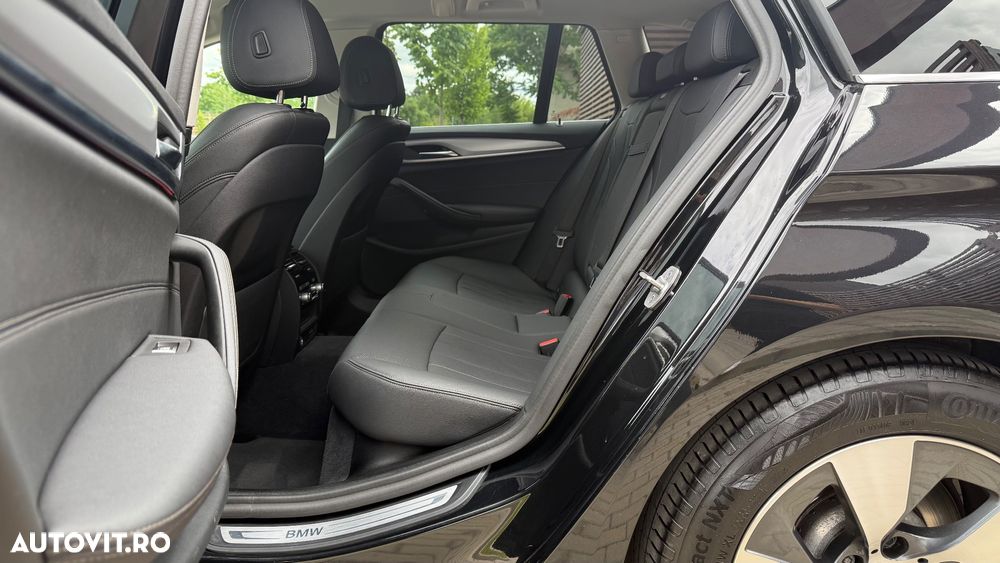 BMW Seria 5 520d xDrive Aut. Sport Line - 17