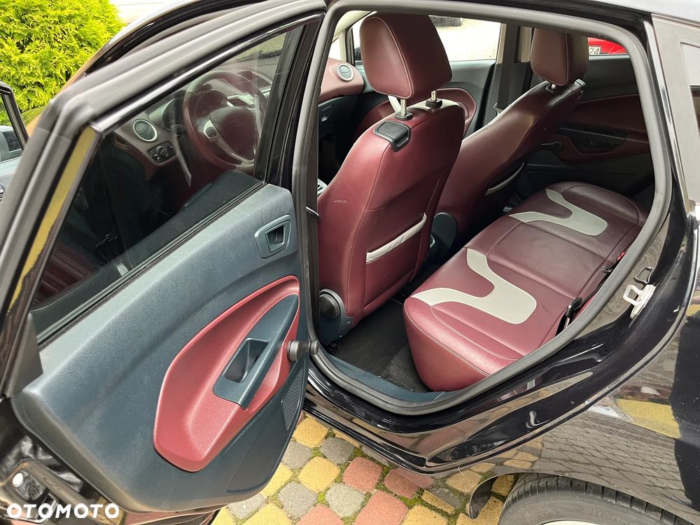 Ford Fiesta 1.4 Titanium EU5 - 10