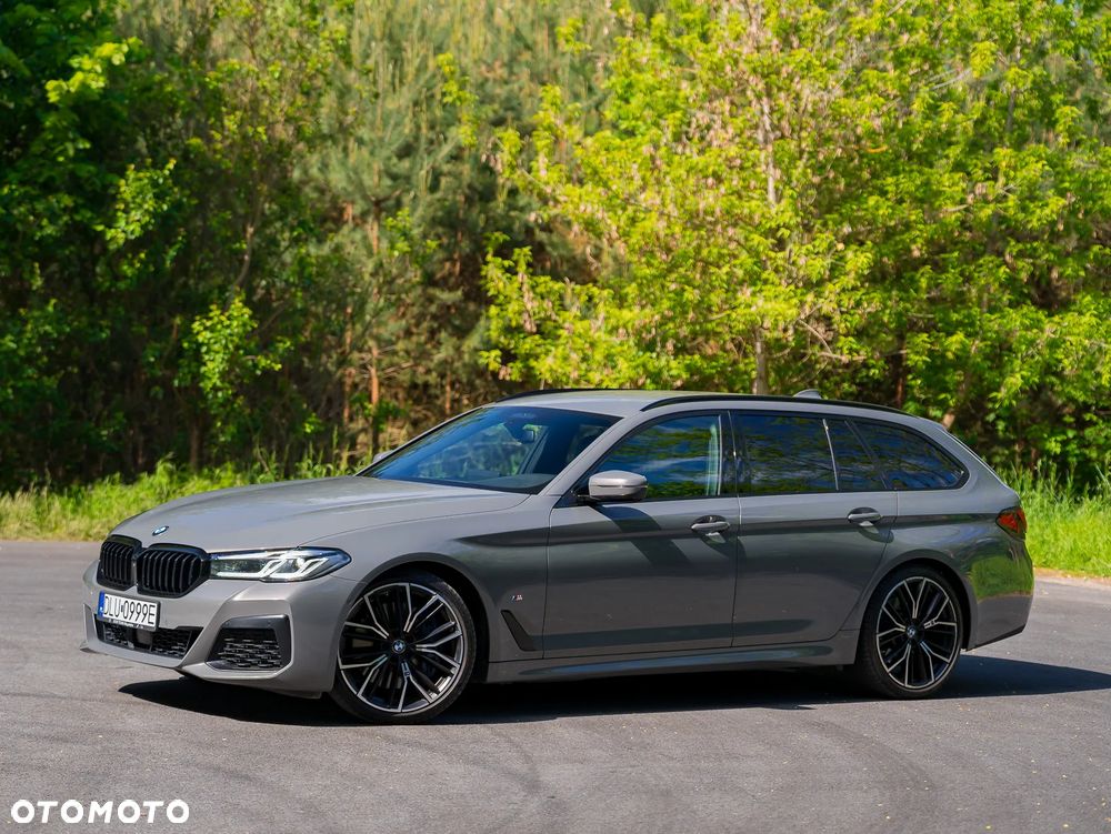 BMW Seria 5 540d xDrive mHEV M Sport sport - 11