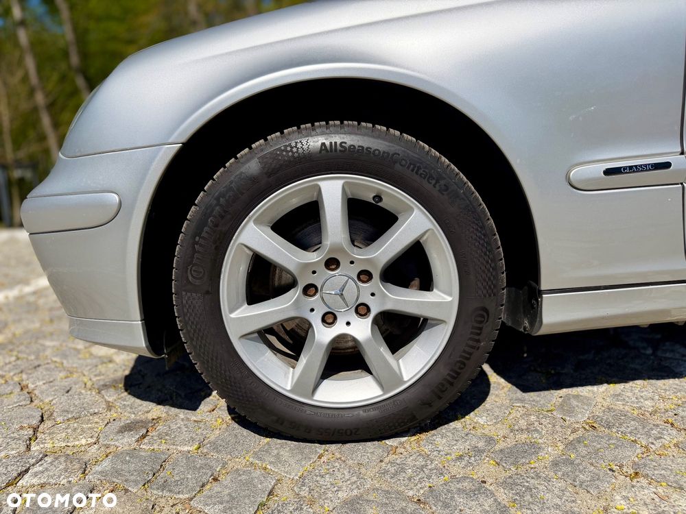 Mercedes-Benz Klasa C 180 Kompressor Automatik Classic - 9