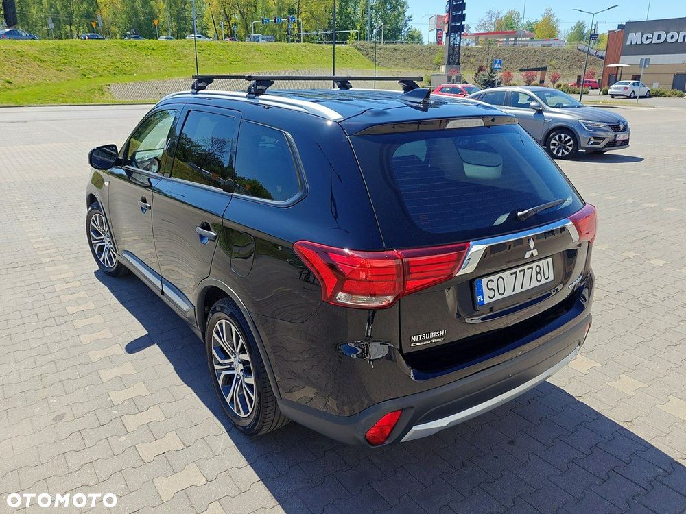 Mitsubishi Outlander - 37