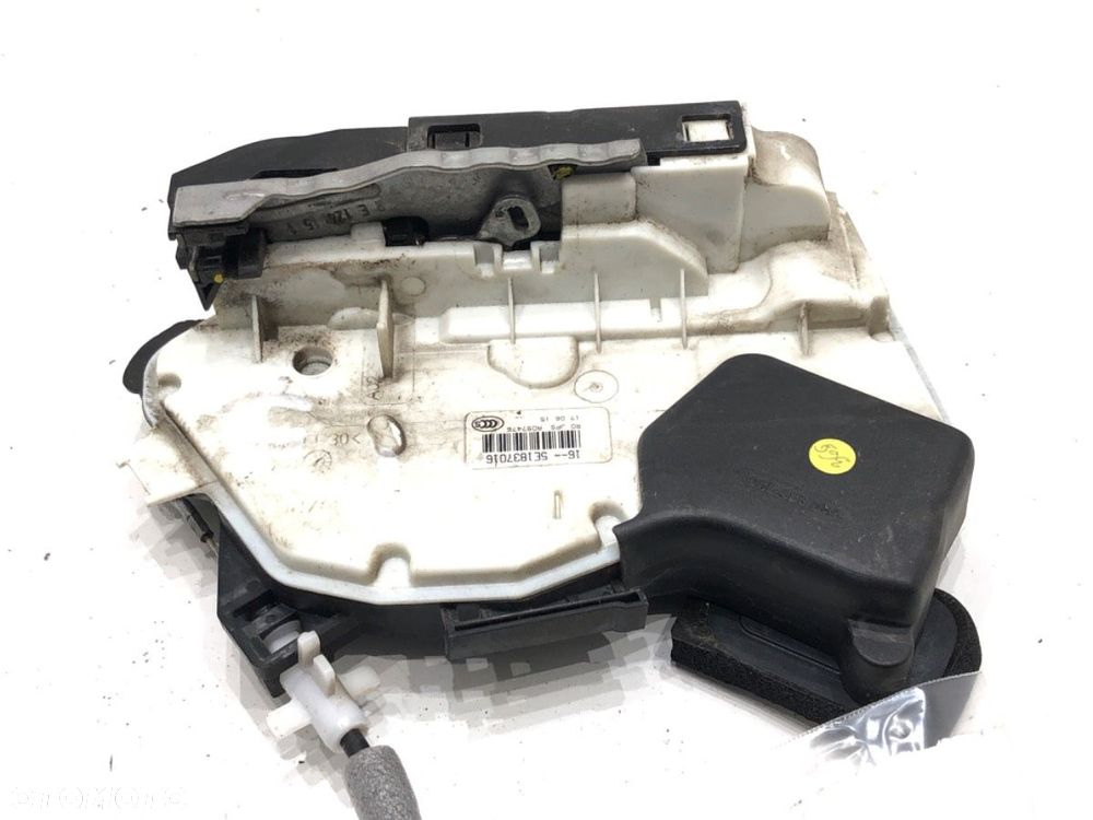 ZAMEK DRZWI PRAWY PRZÓD - 79.00 PLN - VW PASSAT B8 (3G2, CB2) 2014 - 2022 1.4 TSI 110 kW [150 KM] - 2