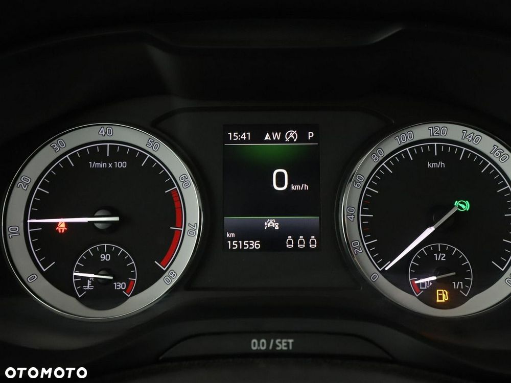 Skoda Karoq 1.5 TSI ACT 4x2 Ambition DSG - 23
