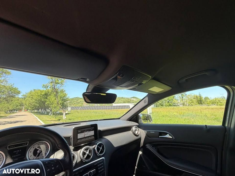 Mercedes-Benz A 180 - 1