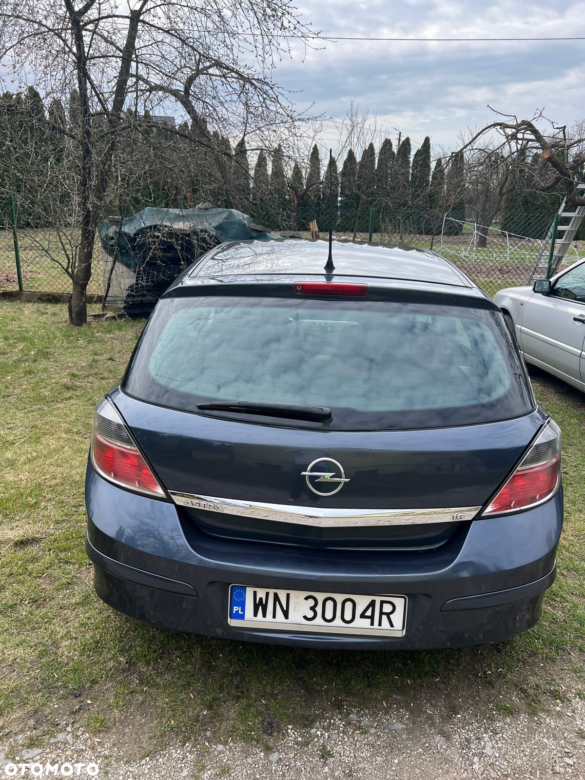 Opel Astra III 1.6 Cosmo - 2