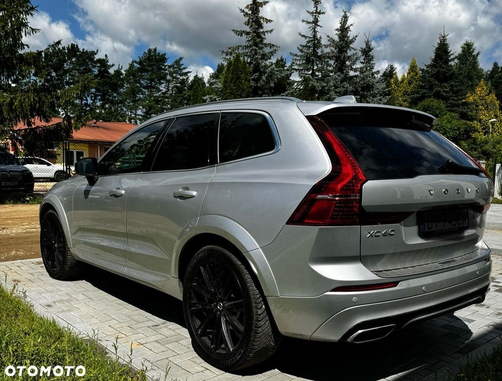 Volvo XC 60 T5 Geartronic Momentum - 16