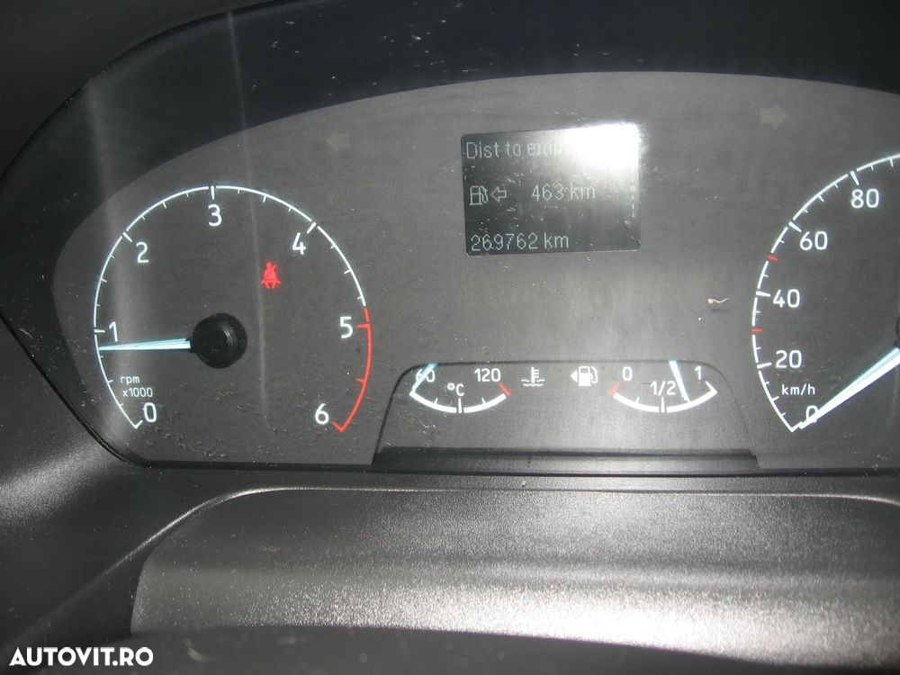 Ford Transit - 11