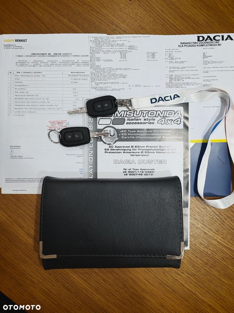 Dacia Duster 1.6 SCe Blackshadow S&S - 20