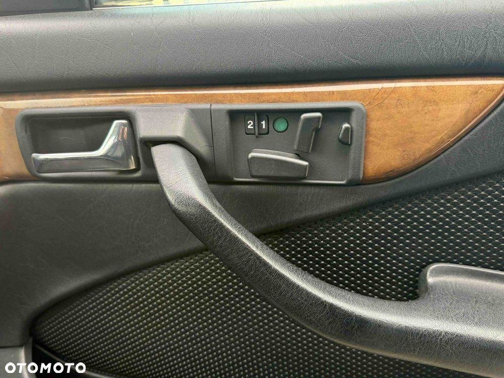 Mercedes-Benz Inny - 15