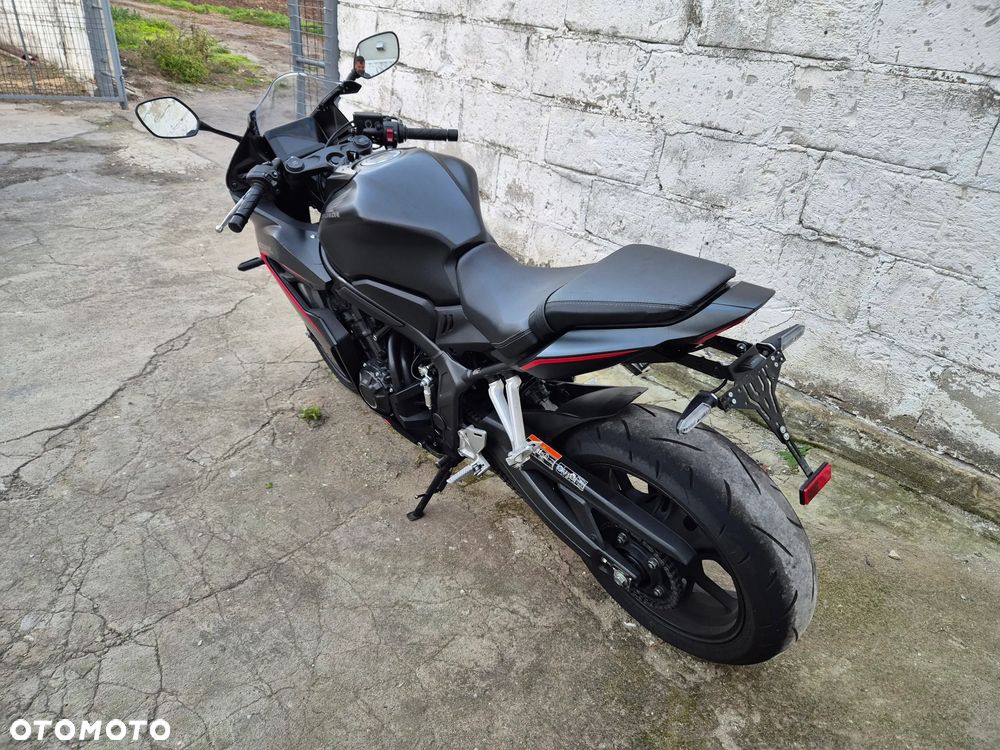 Honda CBR - 4
