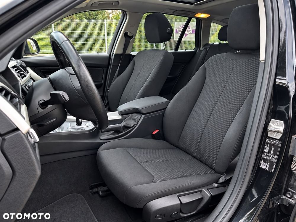 BMW Seria 3 318d Luxury Line - 14