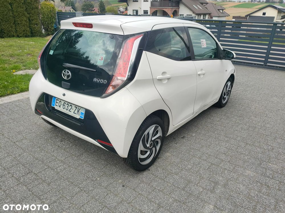 Toyota Aygo - 1