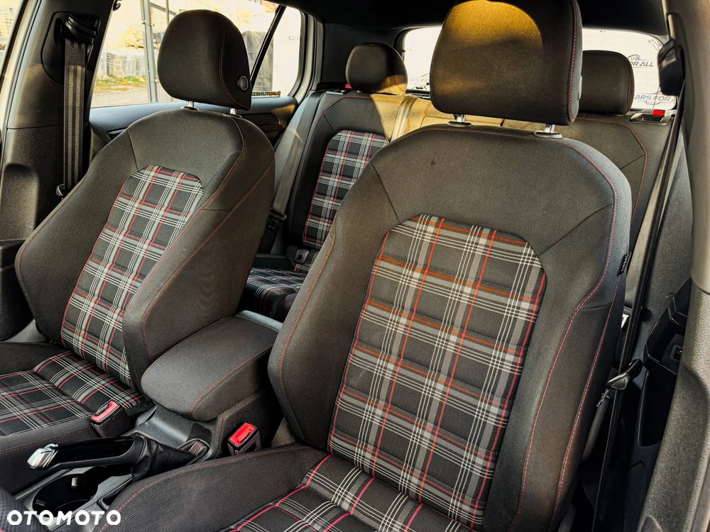 Volkswagen Golf 2.0 TSI GTI DSG - 34