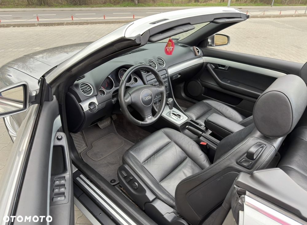 Audi A4 Cabrio - 13