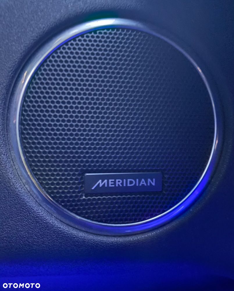 Land Rover Discovery Sport 2.0 P200 mHEV R-Dynamic - 13