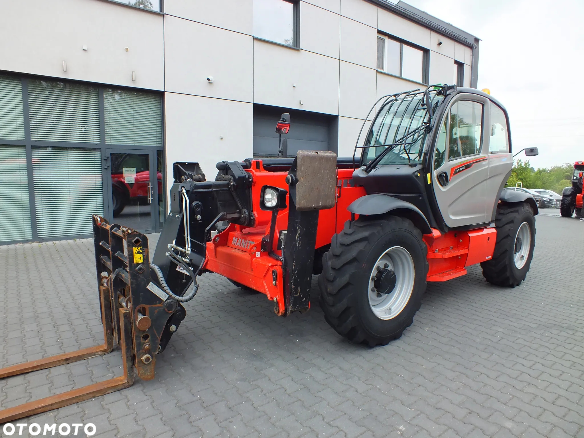 Manitou MT1440 Easy - 9
