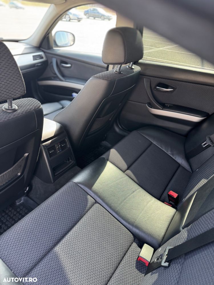 BMW Seria 3 320d - 9