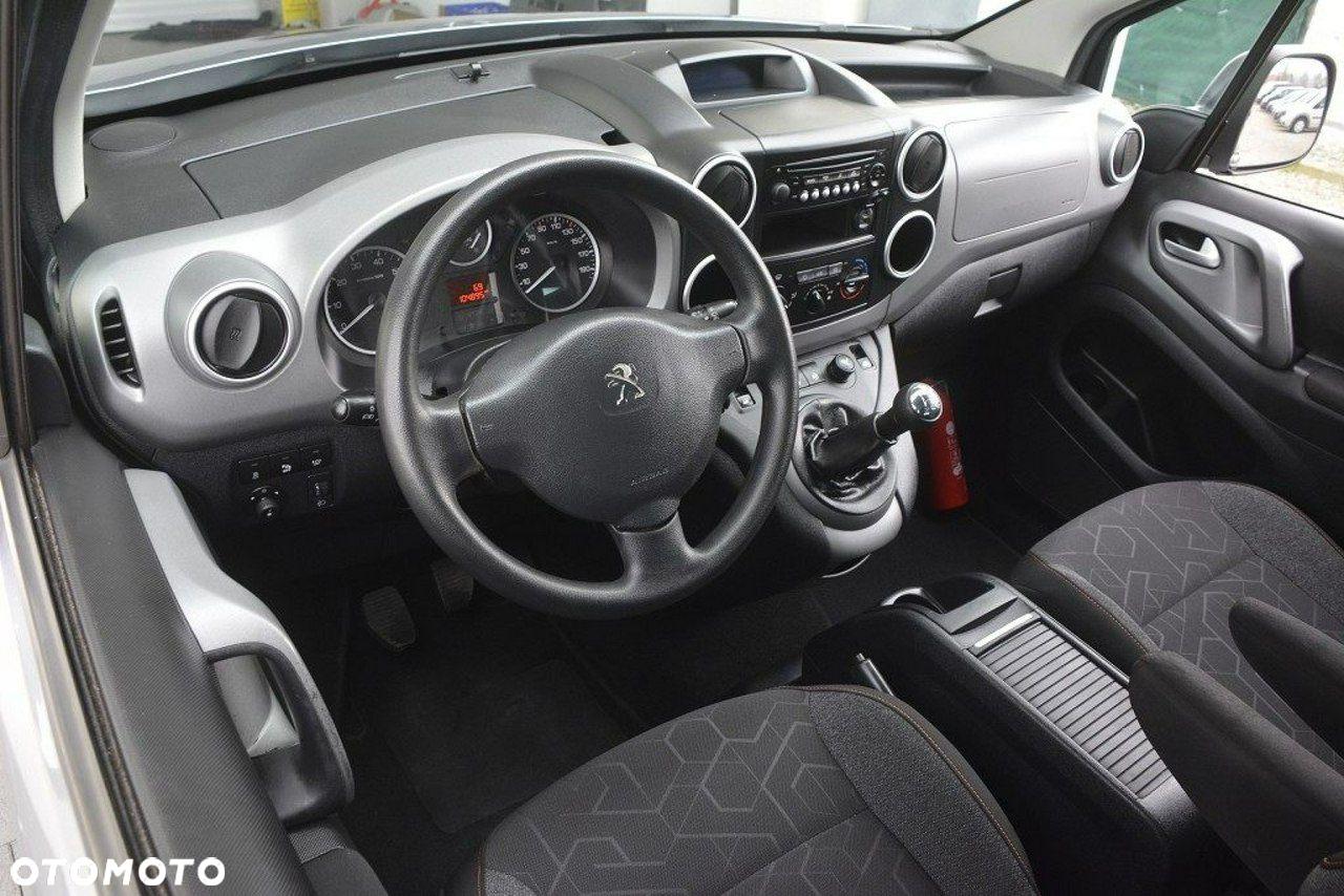 Peugeot Partner - 11