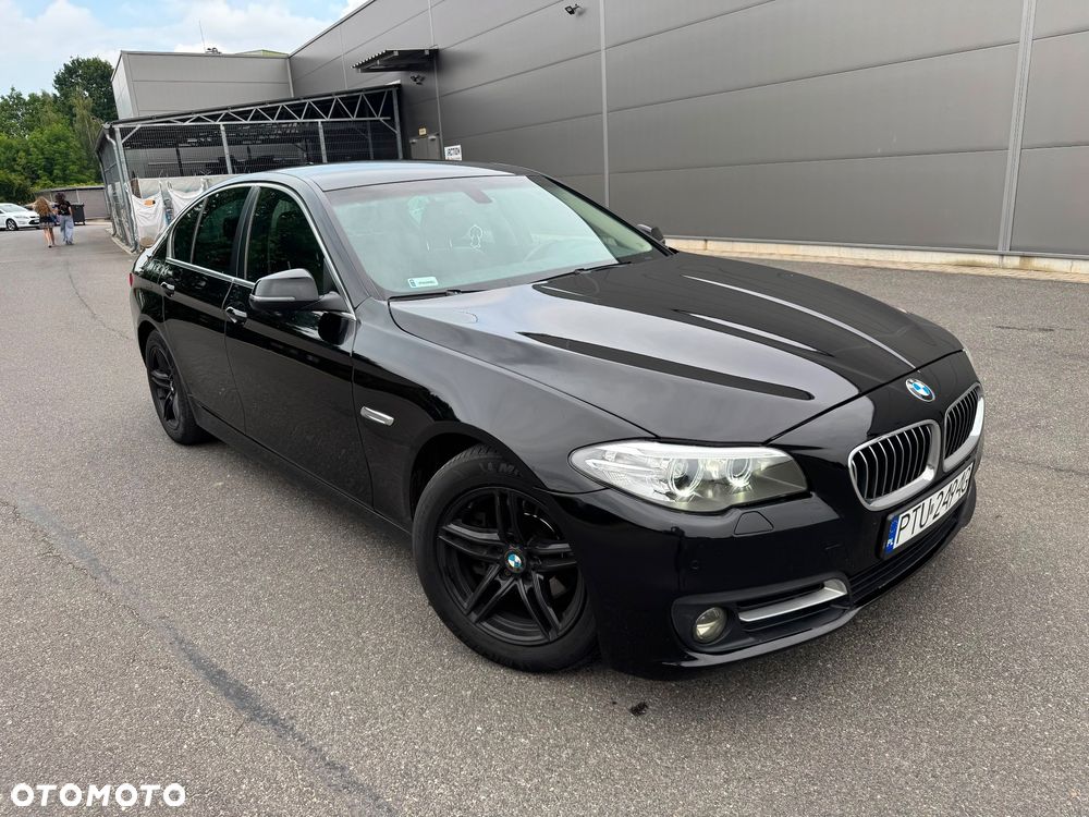 BMW Seria 5 520d xDrive Luxury Line - 1