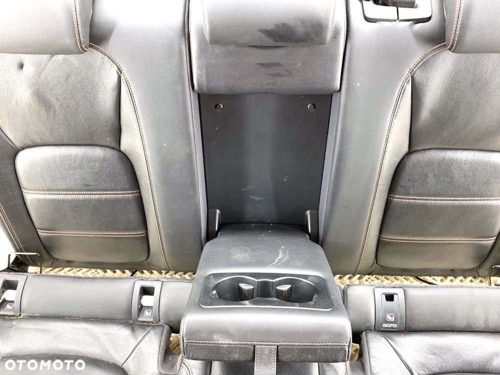 KANAPA DRUGI RZĄD  JAGUAR F-PACE (X761) 2015 - 2022 2.0 TD4 AWD 132 kW [180 KM] olej napędowy 2015 - 3