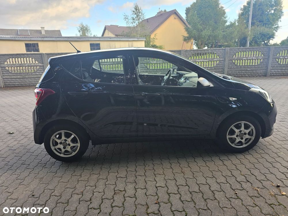 Hyundai i10 1.0 BlueDrive Black Line - 14