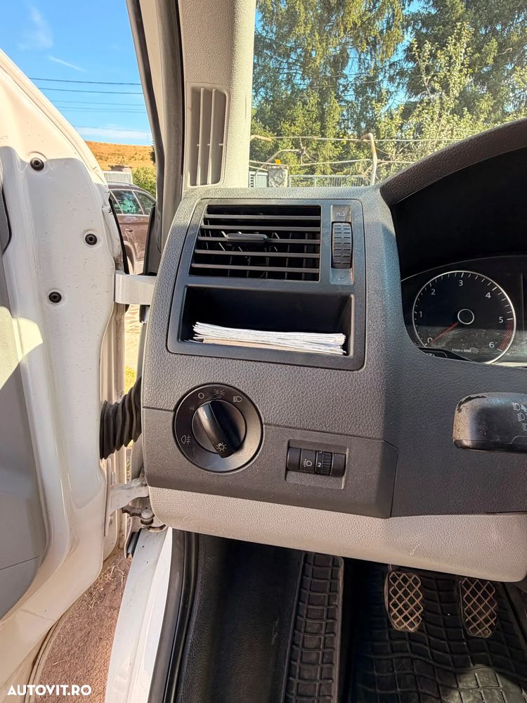 Volkswagen Transporter - 11