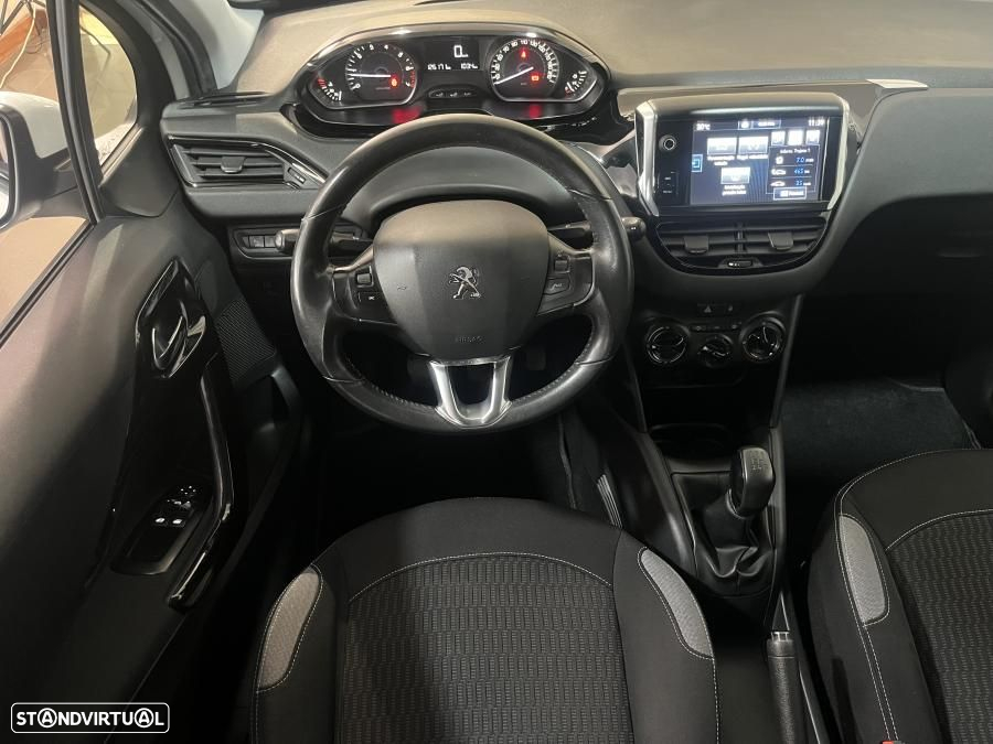 Peugeot 208 1.2 PureTech Active - 22