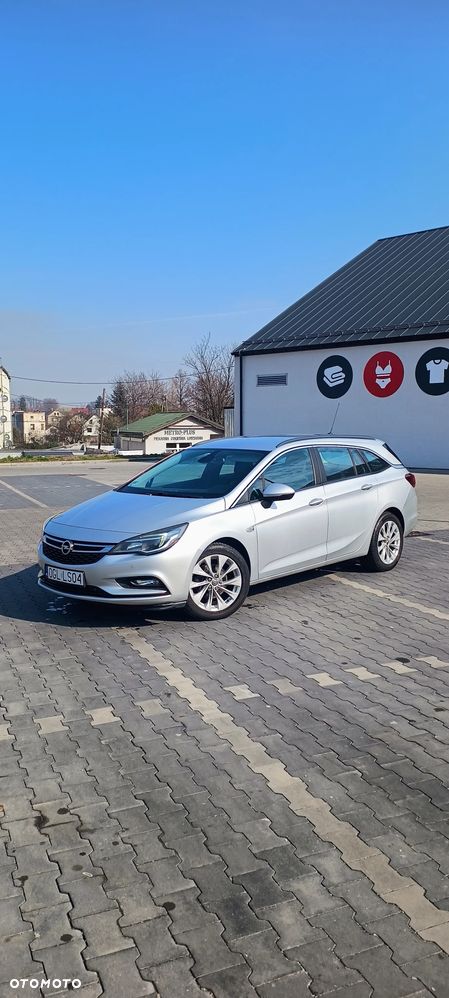 Opel Astra 1.6 CDTI 120 Lat - 1