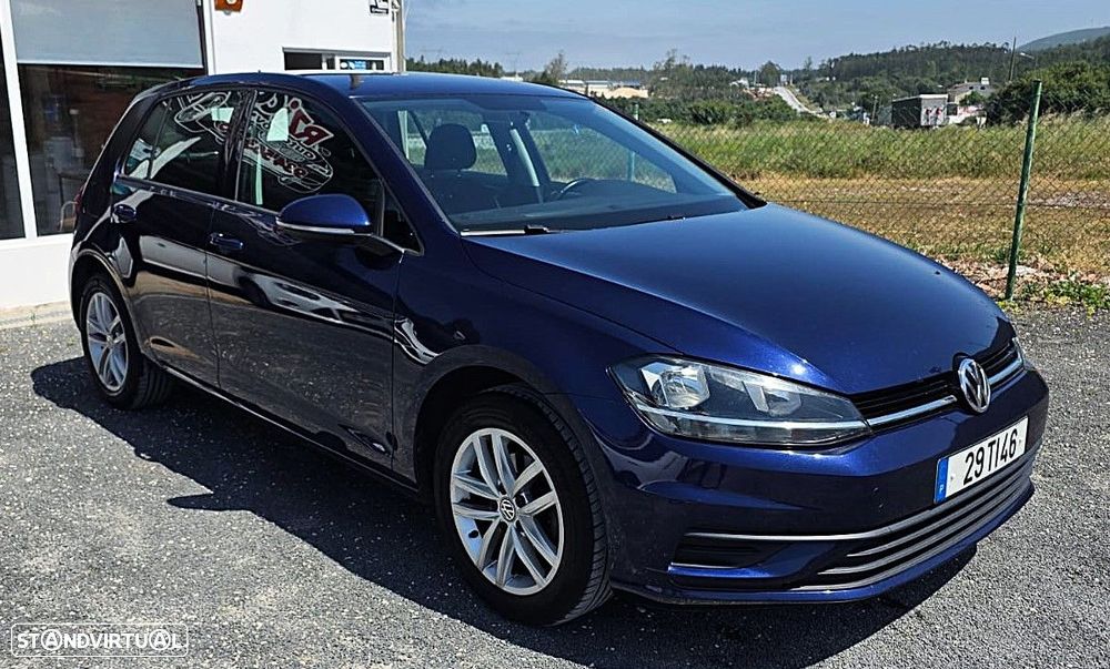 VW Golf 1.6 TDI Confortline - 8