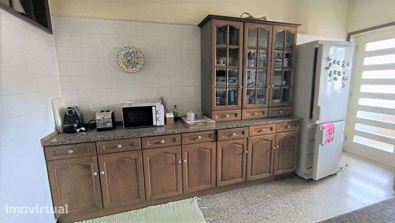 Arrenda-se apartamento T4 - Grande imagem: 2/3